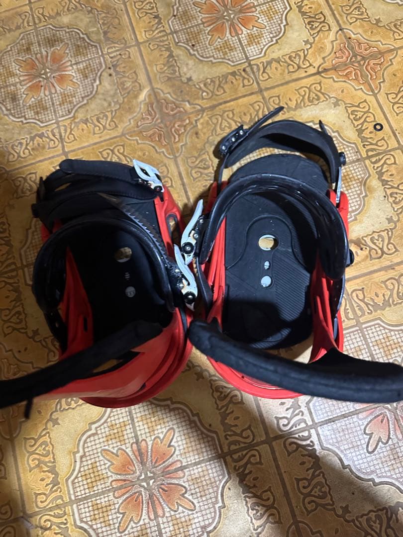 バートン　カーテル　est Burton CARTEL