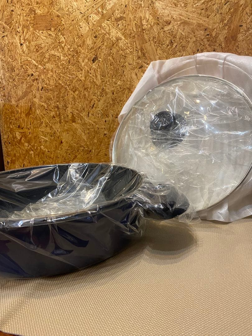 新品未使用 MFG 両手鍋 黒　すき焼き鍋26cm