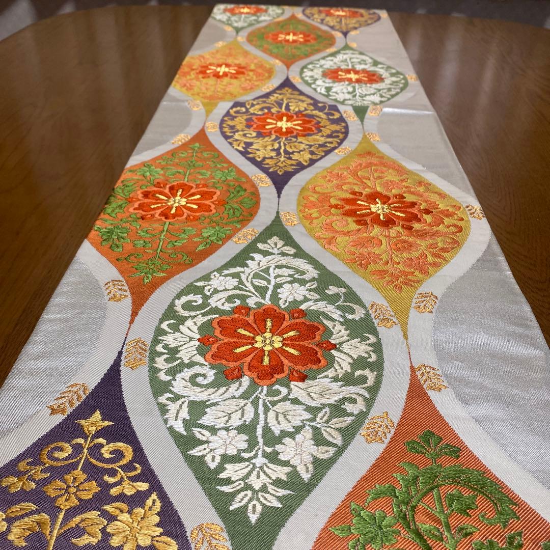 table runner 立涌華唐草　帯リメイク　正絹