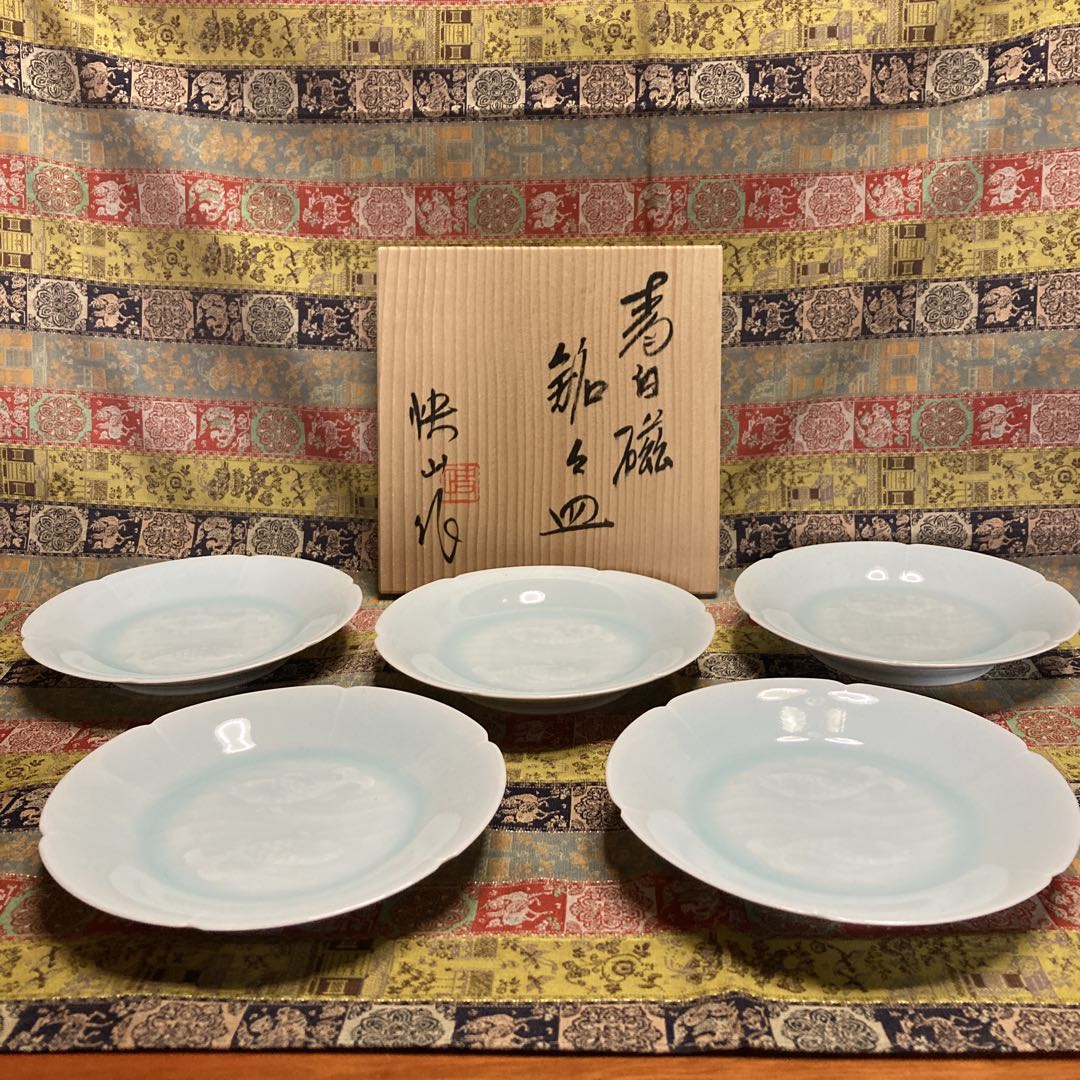 人間国宝重要無形文化財　塚本快示　青白磁銘々皿5客　快山窯　13.3×2.2CM