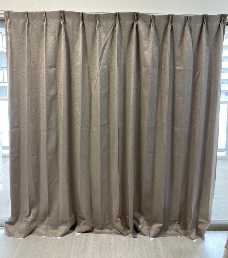 【遮光カーテン　グレージュ】