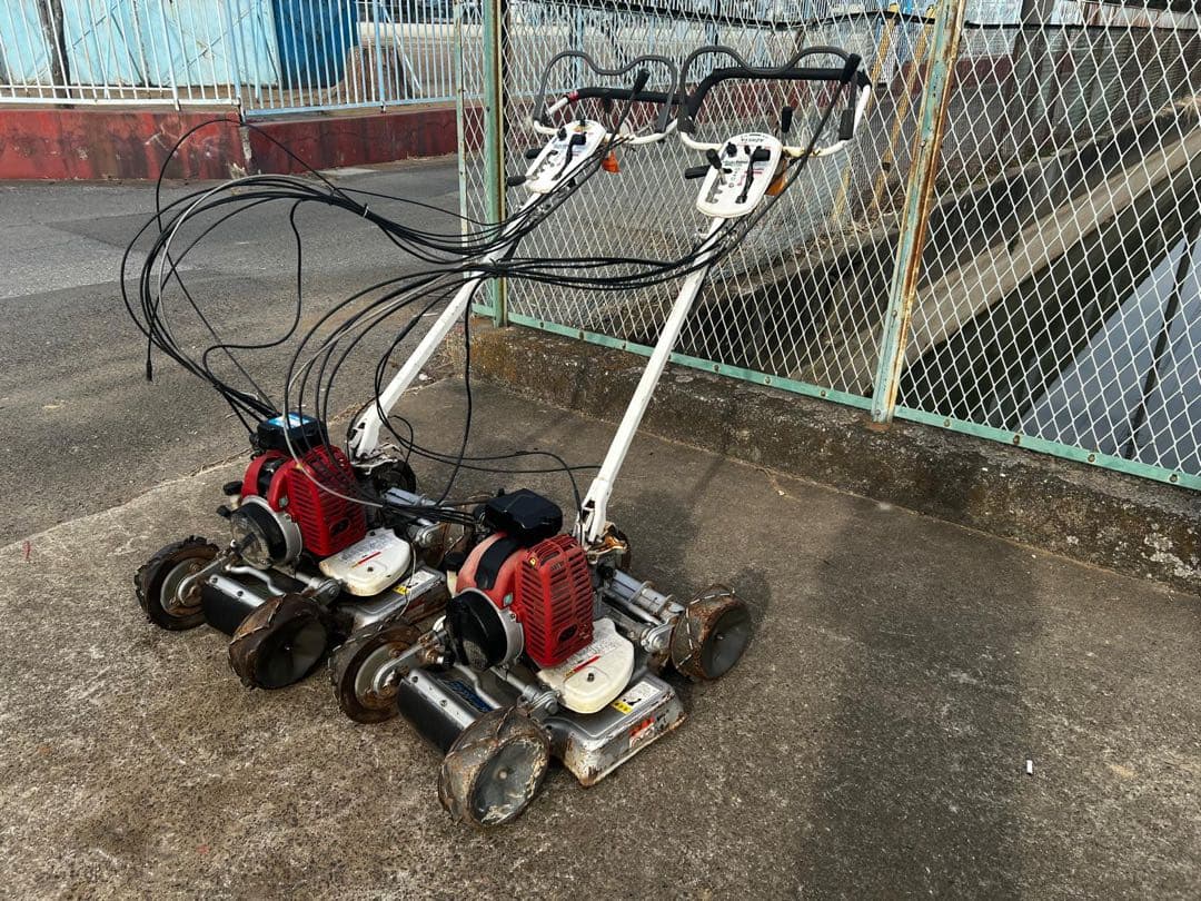 KIORITZ 芝刈り機 2台セットSP8514,AZ851A ジャンク品