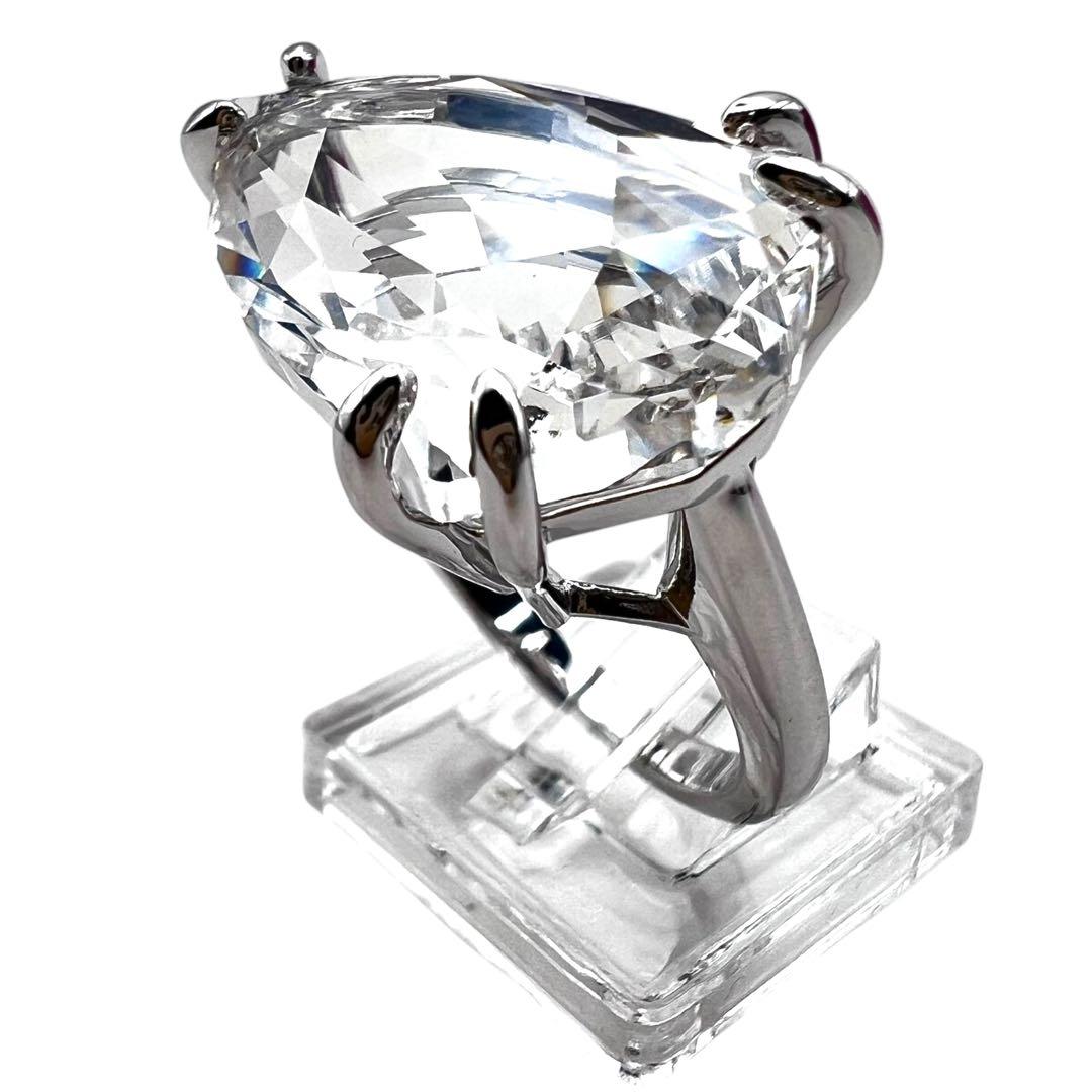 超美品✨スワロフスキー　クリスタル　ラージストーン　リング　指輪