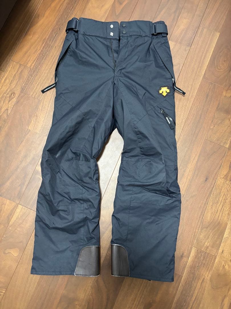 DESCENTE スキーウェア パンツ　ブラック　黒　デサント　O スノーボード