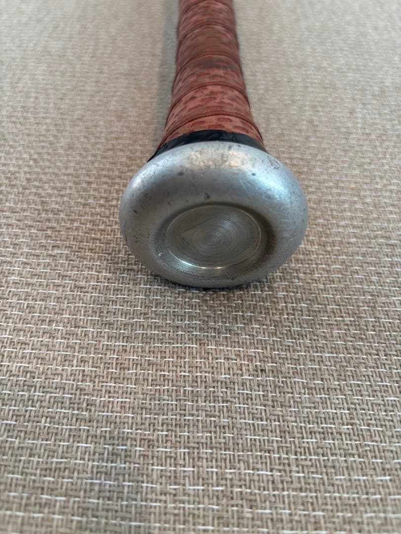 ルイスビルスラッガー　中学硬式野球バット　８３ｃｍ