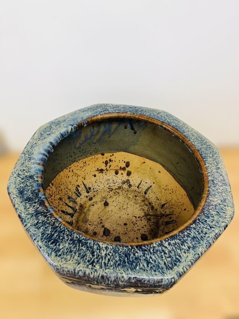 水甕　壺　陶器製　メダカ鉢　金魚鉢　ガーデニング　火鉢 睡蓮鉢 メダカ鉢 大型