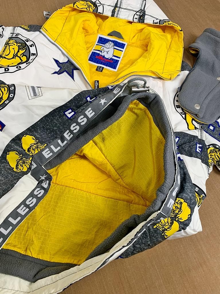 ELLESSE ITALY スノーボード&スキーウェア上下セットMサイズ 美品