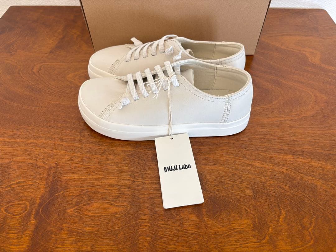 無印良品　MUJILabo CAMPER レザーローカットスニーカー　白　25