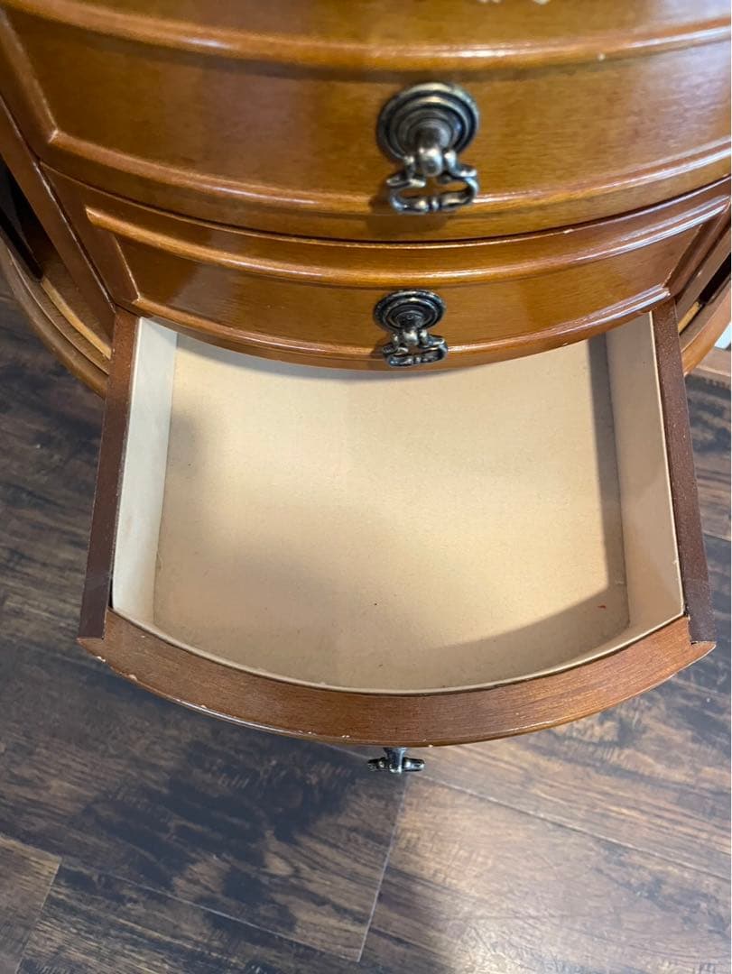 アンティーク 猫脚 ジュエリーチェスト4段　飾り棚