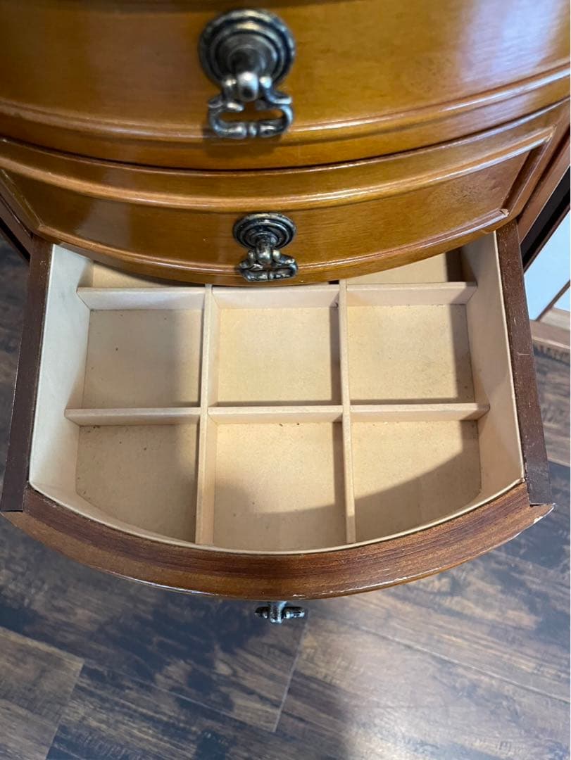 アンティーク 猫脚 ジュエリーチェスト4段　飾り棚