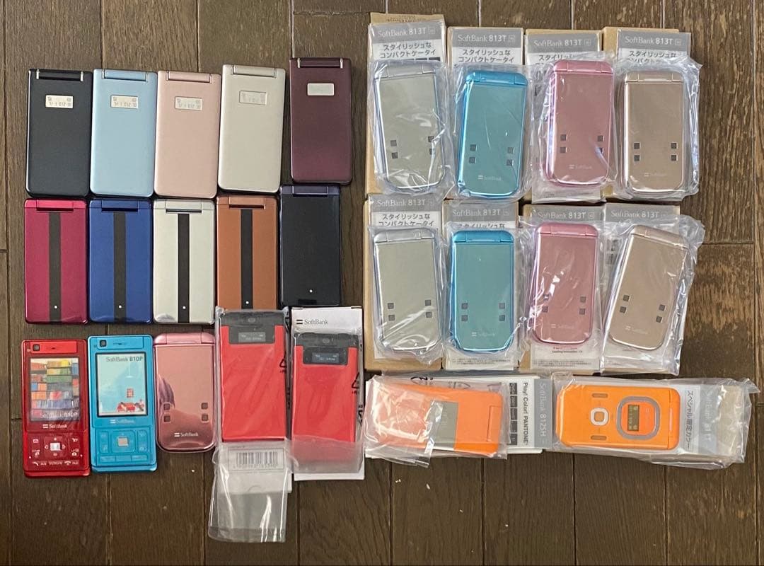 激レア】ガラケー　店頭用モックアップ　25点セット　ガラパゴス携帯　折りたたみ