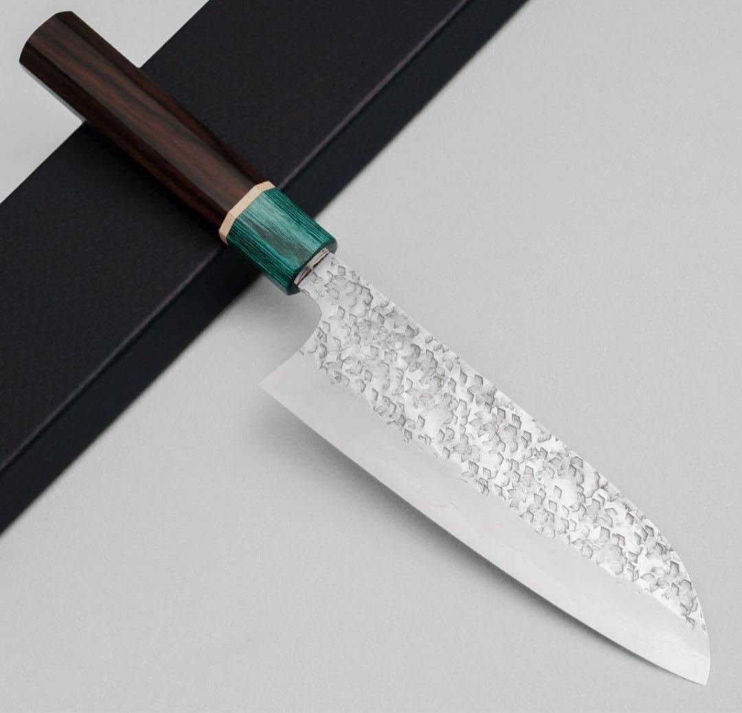 黒崎 真 早緑月　Strix 三徳　170mm