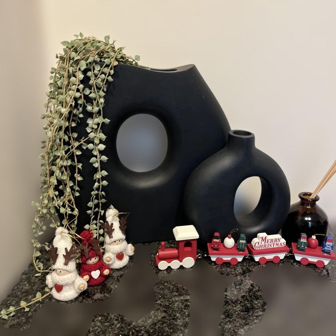 ACTUS インテリア黒いセラミック花瓶とクリスマス置物セット