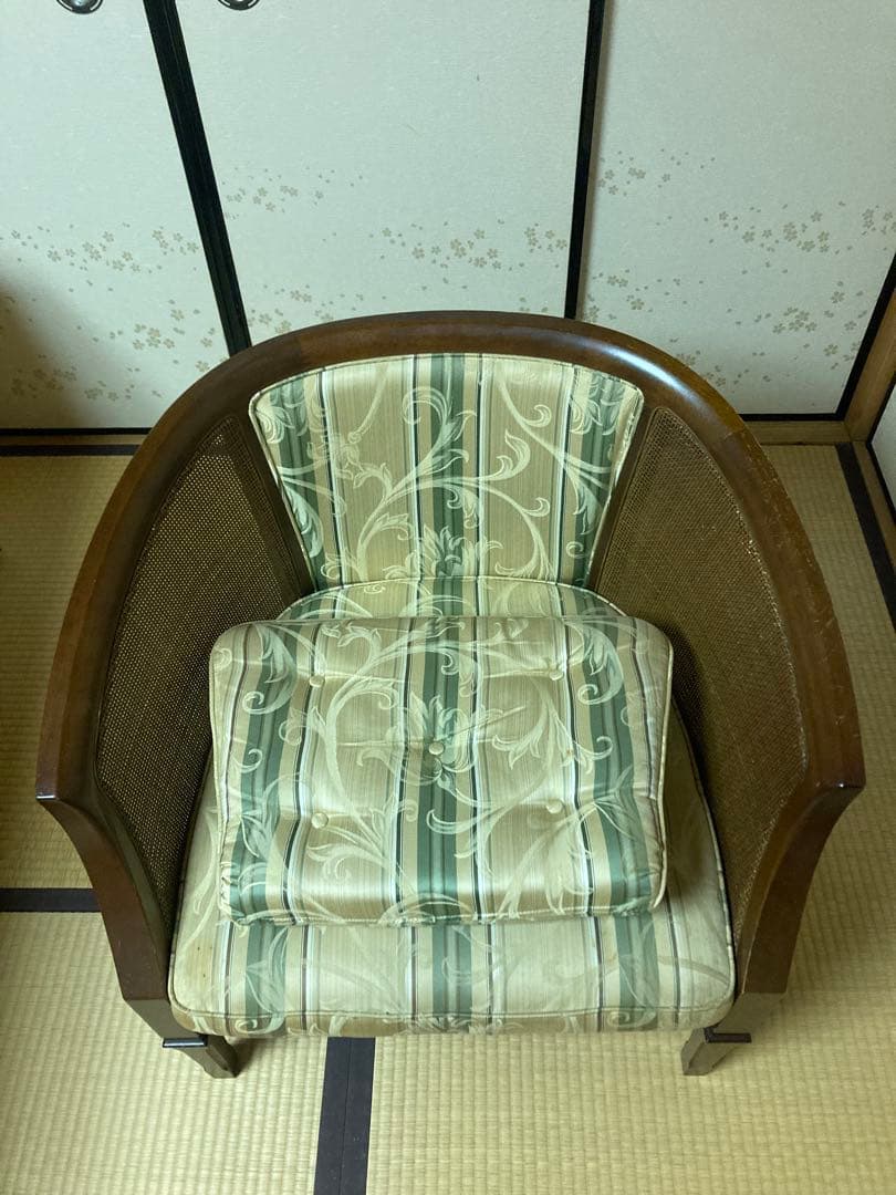 マルニ木工　地中海シリーズ　アームチェア　肘掛け椅子　高級家具　maruni