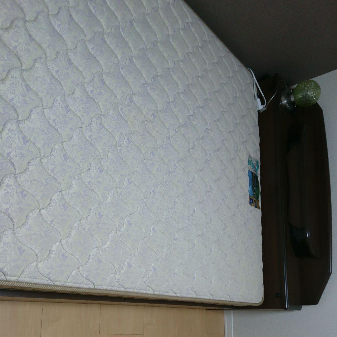 ニトリ　ダブルベッド　美品