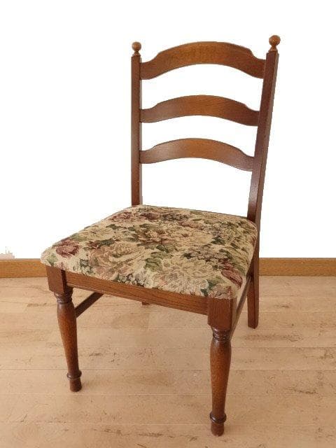 飛騨産業　キツツキ　ダイニングチェアーB　イス　椅子　 木製　再塗装済　ＵＳＥＤ