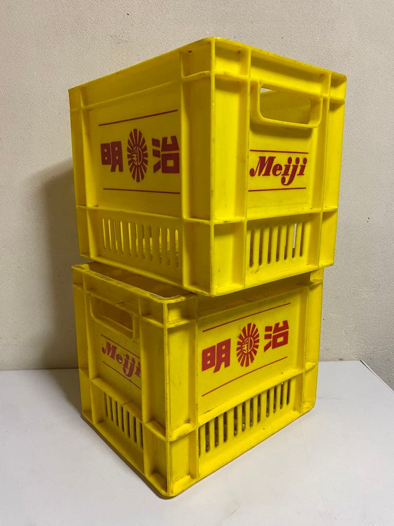 長期保管品 Meiji / 明治 プラスチックケース 踏み台 プラ箱 昭和レトロ