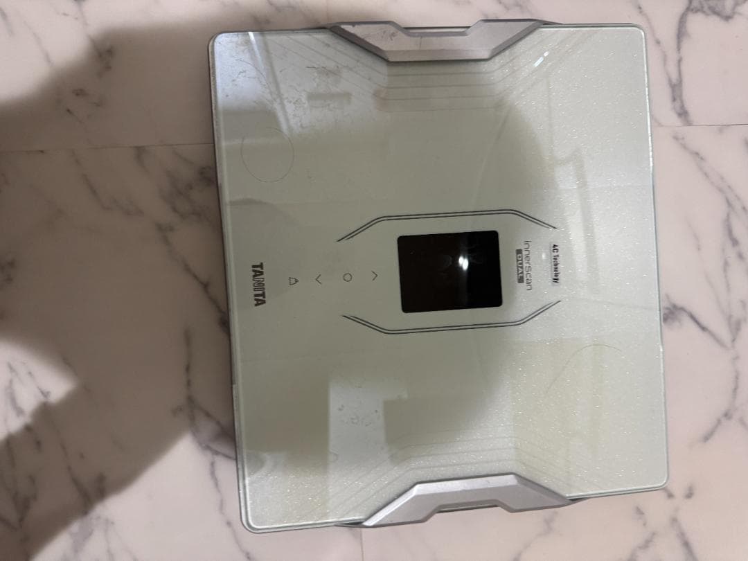 【値下げしました】タニタ 体組成計 【4C 最新高精度測定】RD-914-WH