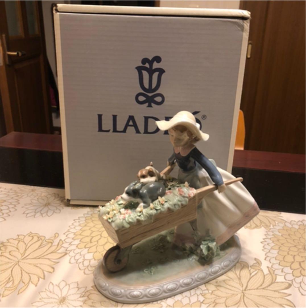 リヤドロ　乗せてあげる