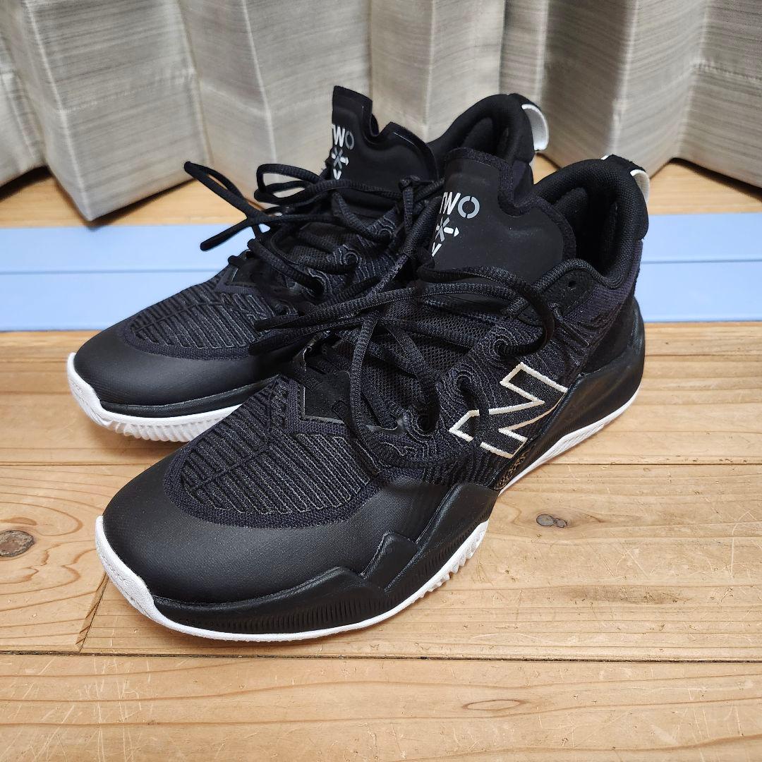 New Balance Two Way バスケットボールシューズ ブラック