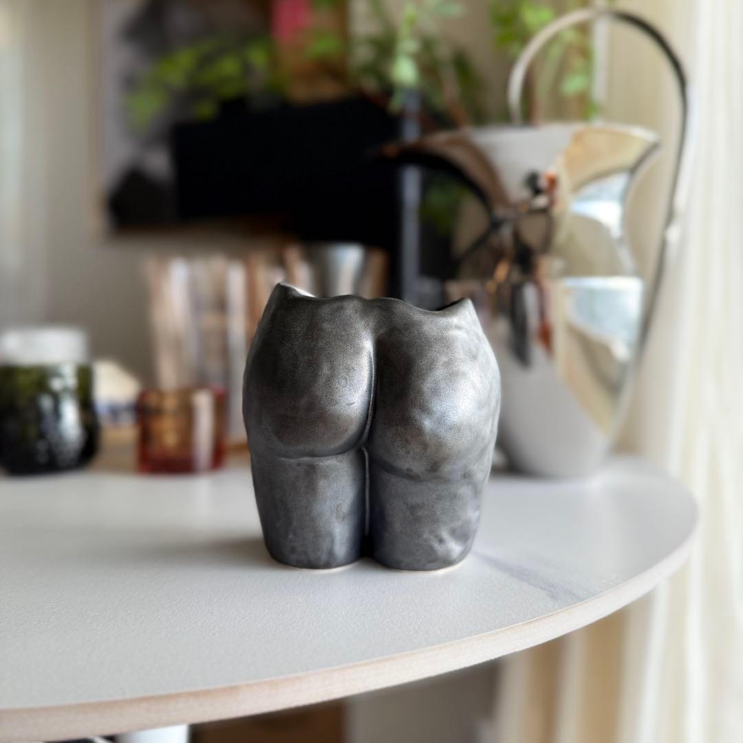 ANISSA KERMICHE Popotin セラミック フラワーベース