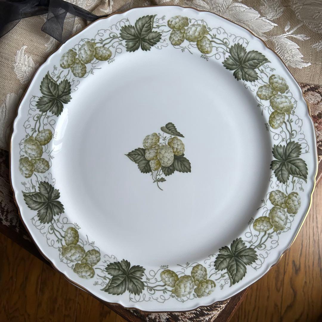 Worcester MATHON 静かな冬の風景を閉じ込めた英国の器