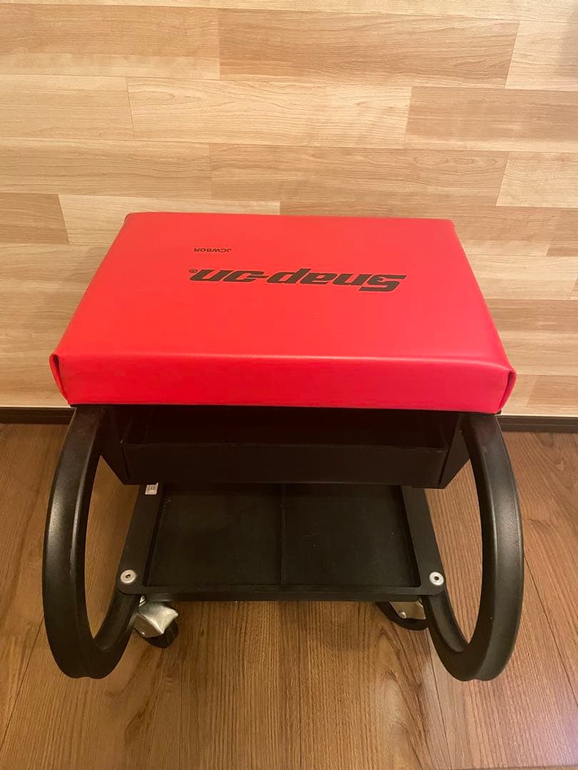 SNAP-ON ヘビーデューティークリーパーシート レッド JCW80AR