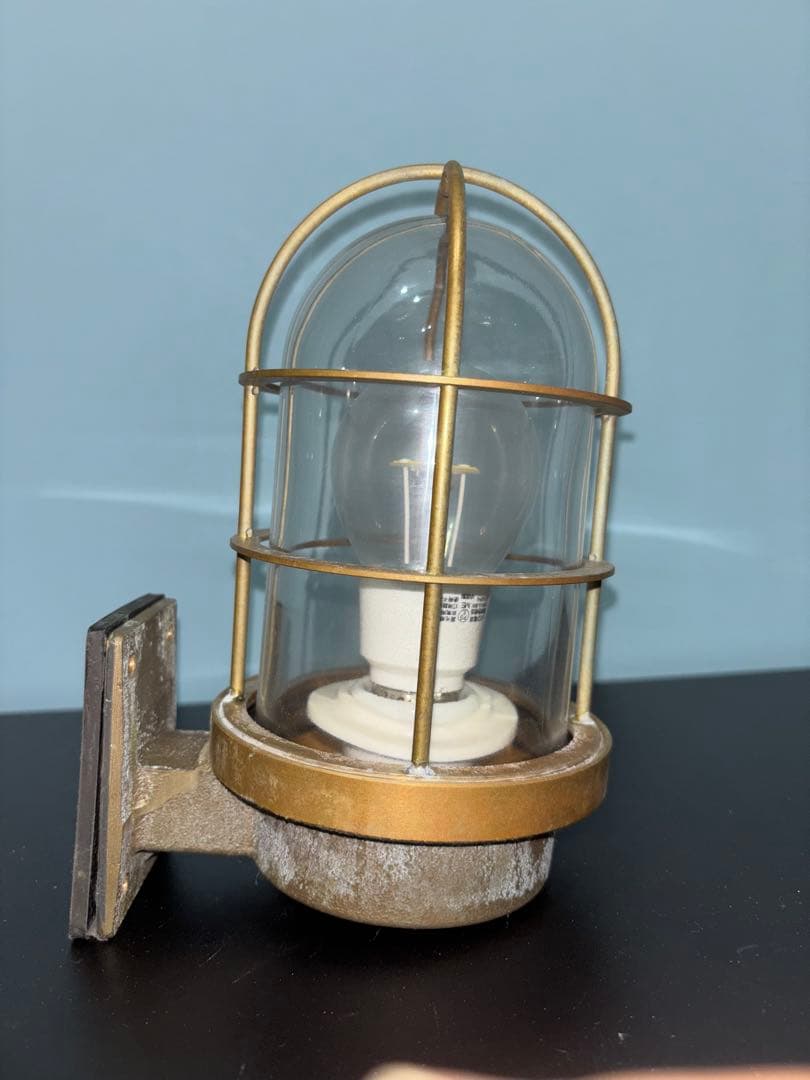 中古　松本船舶　マリンランプ　2号フランジ(ゴールド) 真鍮　LED電球付き　②