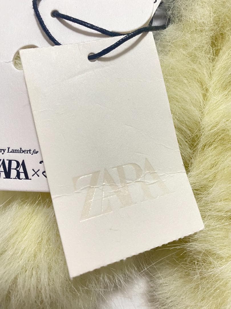 ZARA HARRY LAMBERT フェイクファーシューズ DISNEY 白色