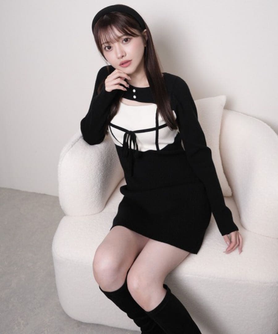 デコルテオープンバイカラーリボンニットワンピース LIP SERVICE