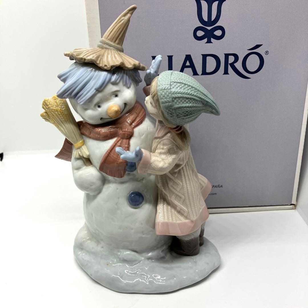 LLADRO リヤドロ おしゃべりしましょう クリスマス フィギリン 8168