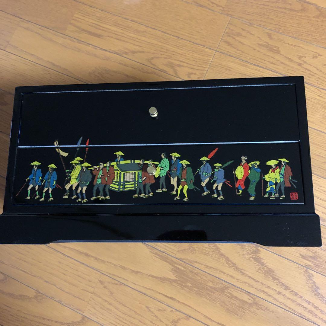 【新品】　塗りの引き出し