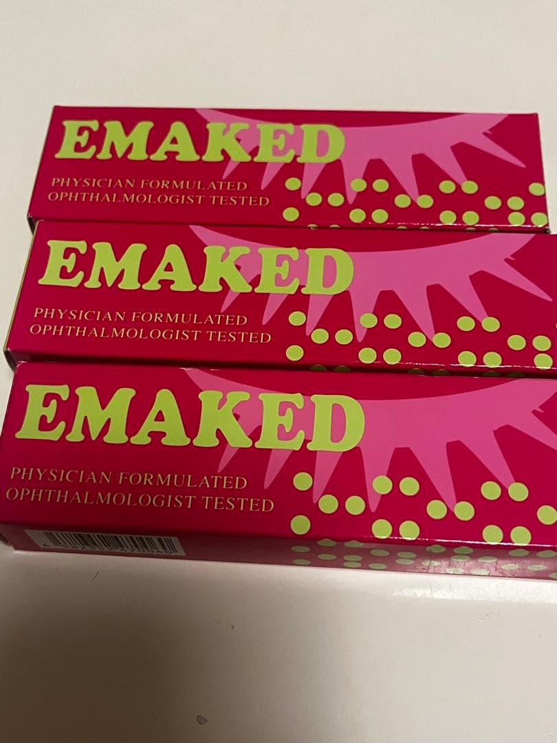 エマーキット　まつ毛美容液