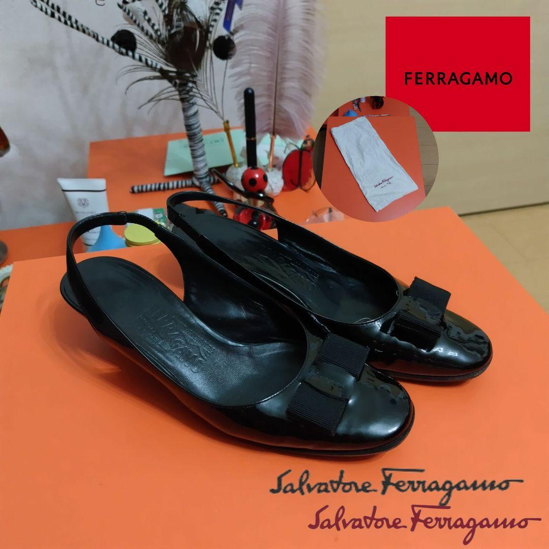 Salvatore Ferragamo エナメル リボン パンプス フェラガモ