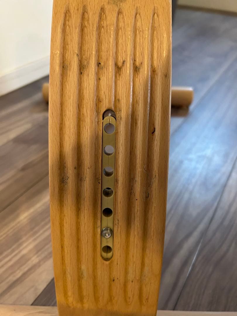 balance Easy バランスチェア 椅子　レッド