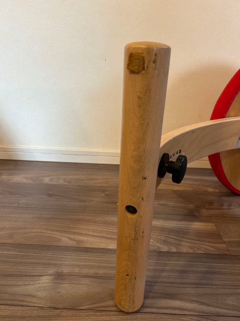 balance Easy バランスチェア 椅子　レッド