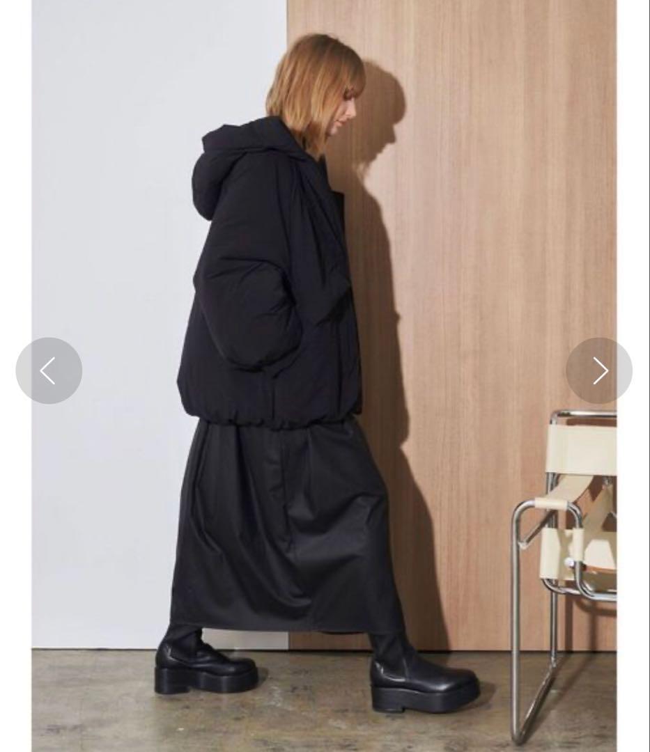 人気！エレンディーク　ダウンフォルムショートコート　黒　ELENDEEK