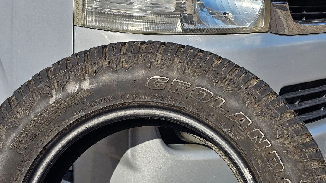 ジョニー　ジオランダーX-AT215/70R16