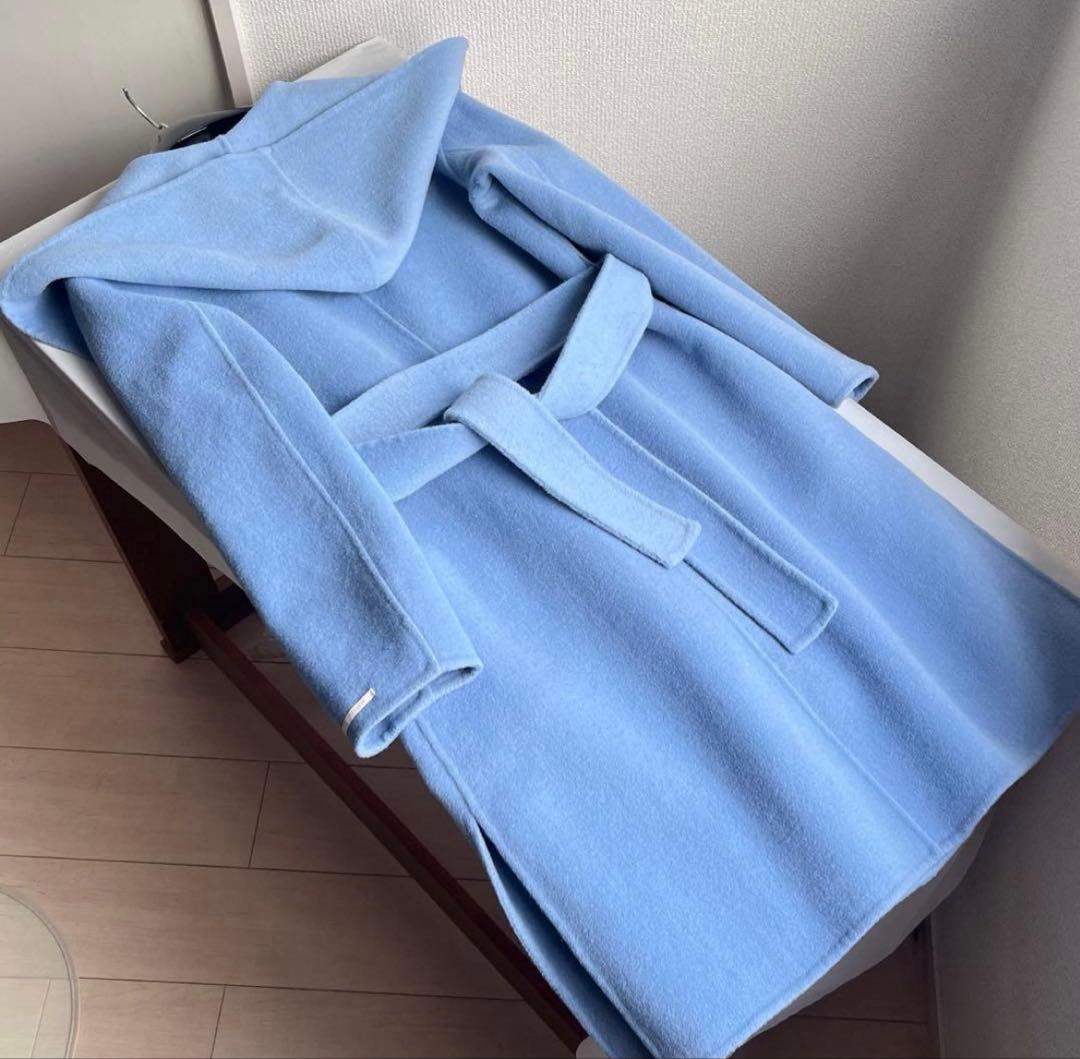 クチートアマーノ ロゴプレートフーデットコート マックスマーラM