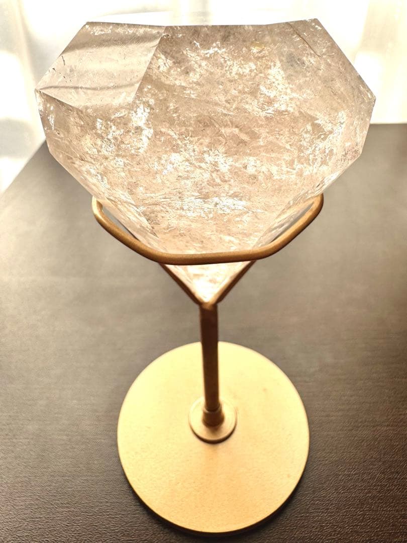 ピンクアゼツライト 高品質 ダイヤモンド型 虹だらけ キラキラ