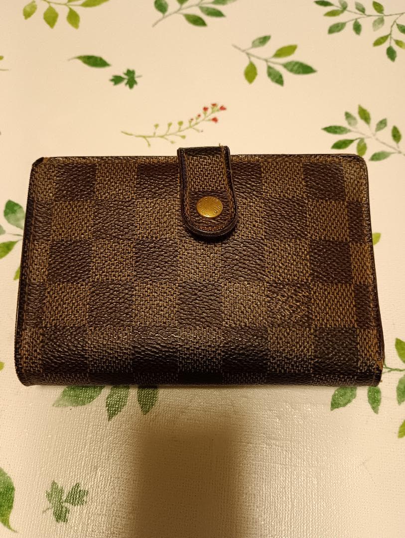 ルイヴィトンダミエがま口