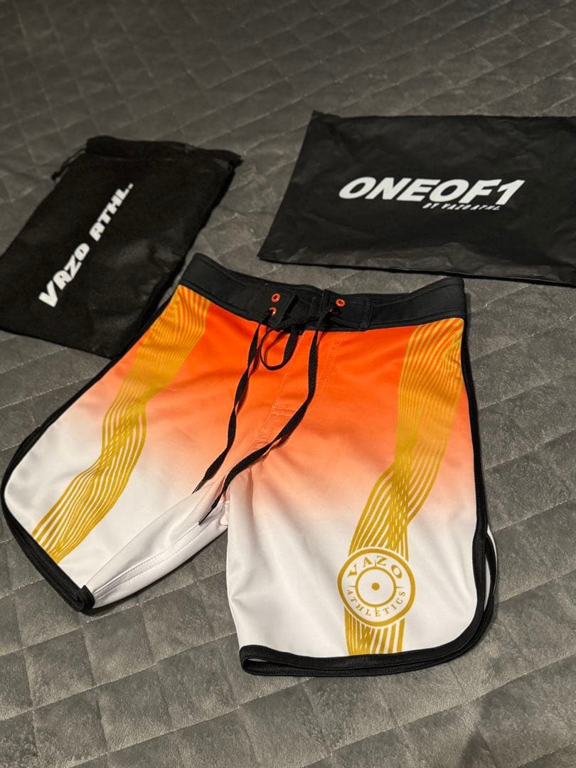 オリジナルオーダーメイド フィジーク サーフパンツ VAZO ATHL.