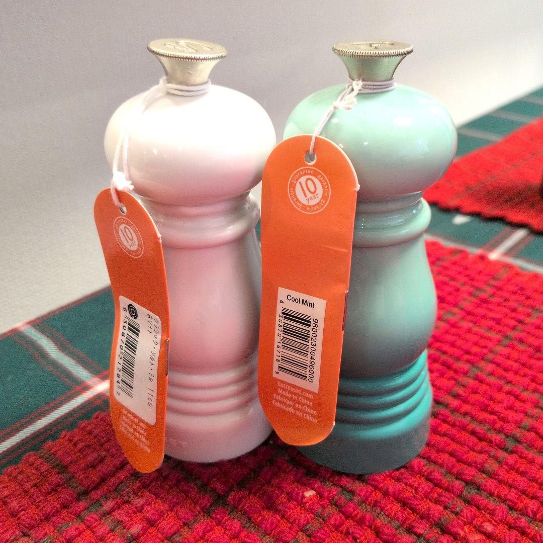 ル・クルーゼ　ペッパーミル　ソルトミル　白　ブルー