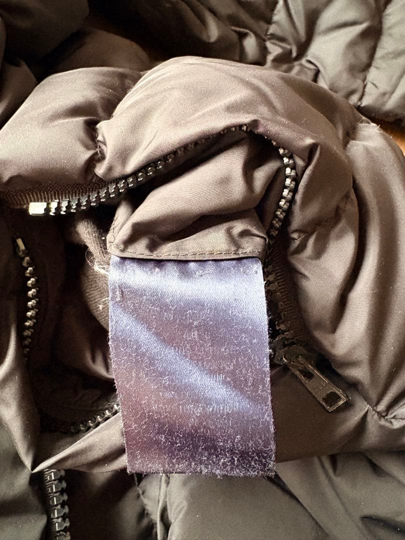 Hernoフード付き ブラック ダウンジャケットM