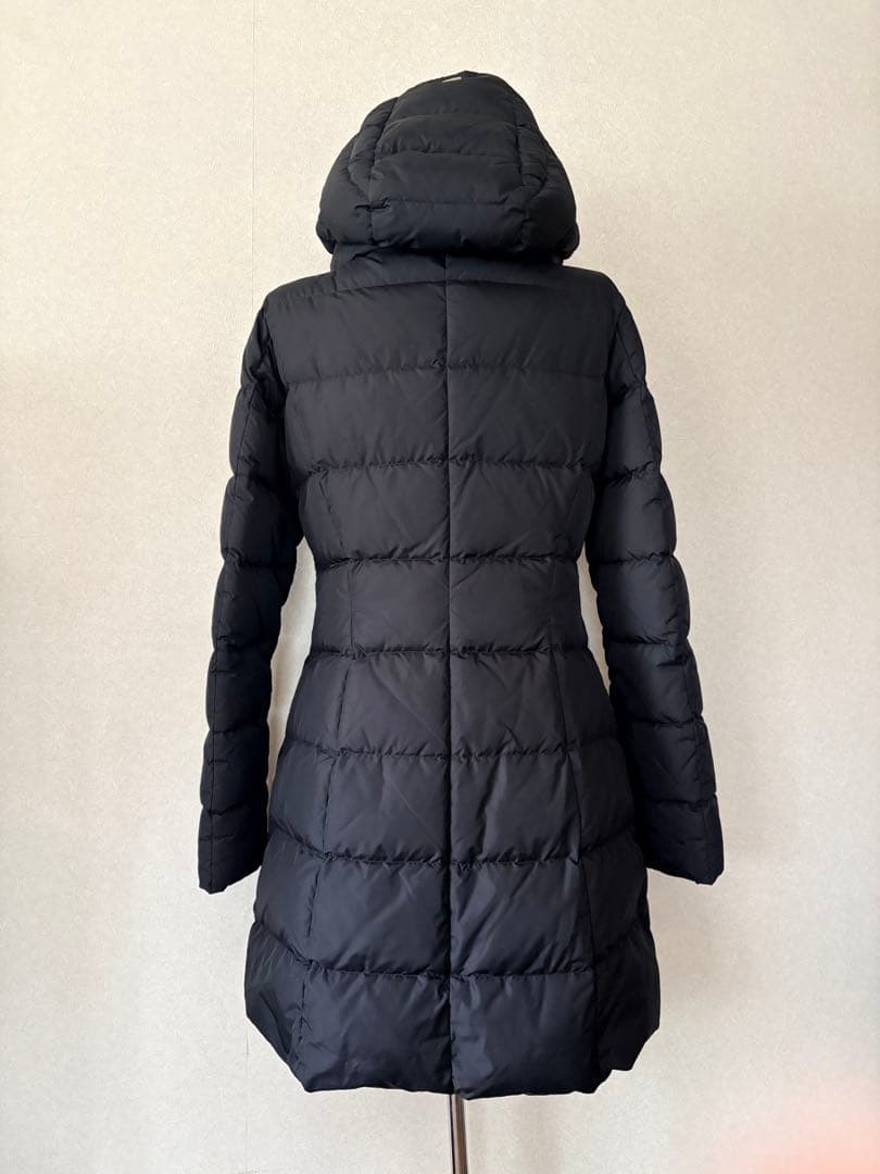 Hernoフード付き ブラック ダウンジャケットM