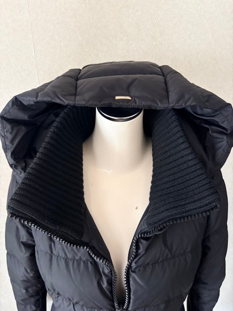 Hernoフード付き ブラック ダウンジャケットM