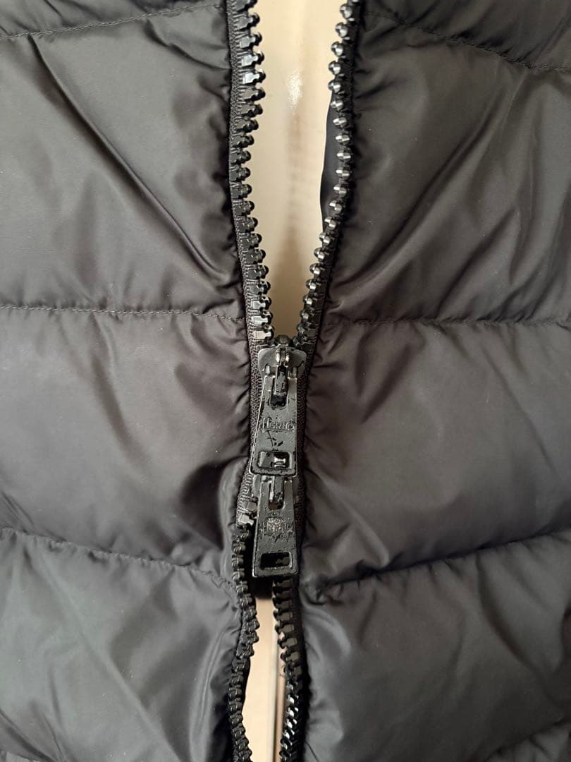 Hernoフード付き ブラック ダウンジャケットM