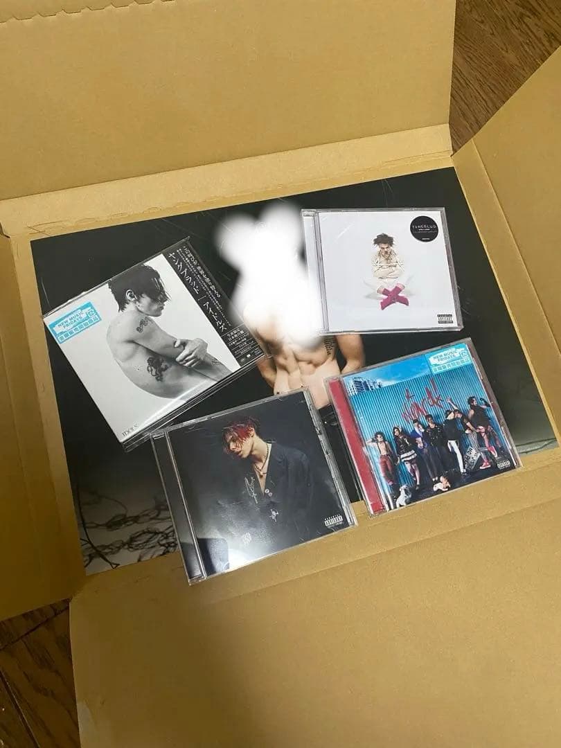 yungblud ヤングブラッド　アルバム4枚セット　サマソニ　ポスター無し