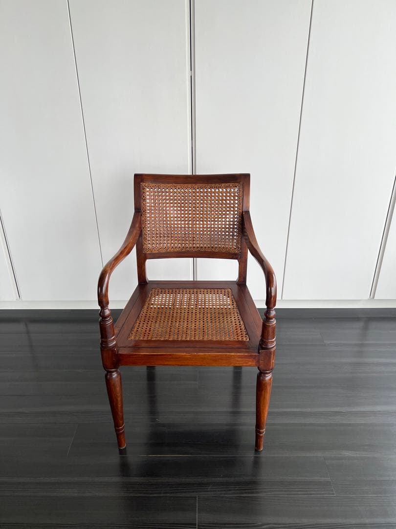 送料込　フラマン (FLAMANT)の椅子①