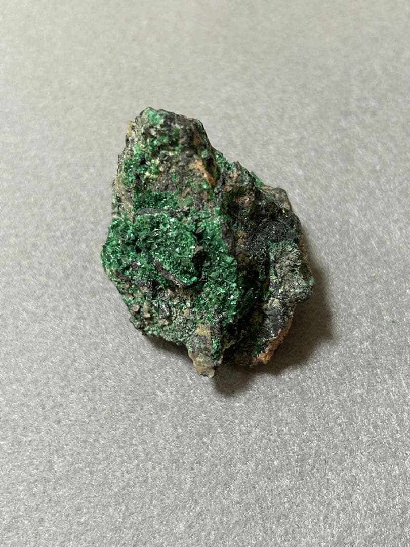 燐銅ウラン鉱　torbernite コンゴ産　放射性鉱物